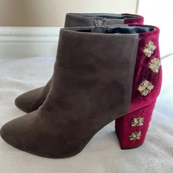 Anthropologie Farylrobin Suede Velvet Fawcett Booties Sz 8 - Picture 4 of 11